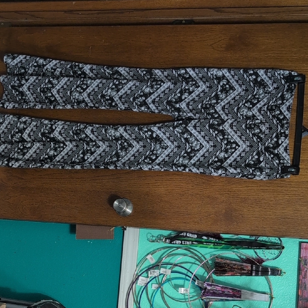 No Boundaries Black and White Chevron Pants
